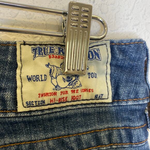 True Religion Hi-Rise Bootcut Medium Wash Blue Jeans EUC Sz 28 Cotton - Picture 6 of 15